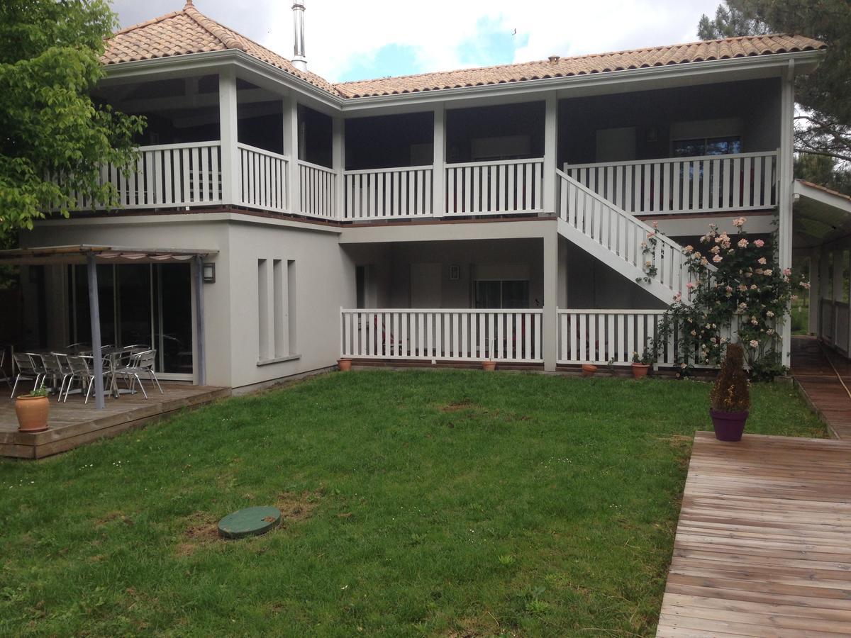 Moulis-en-Médoc Domaine De Giron B&B 외부 사진