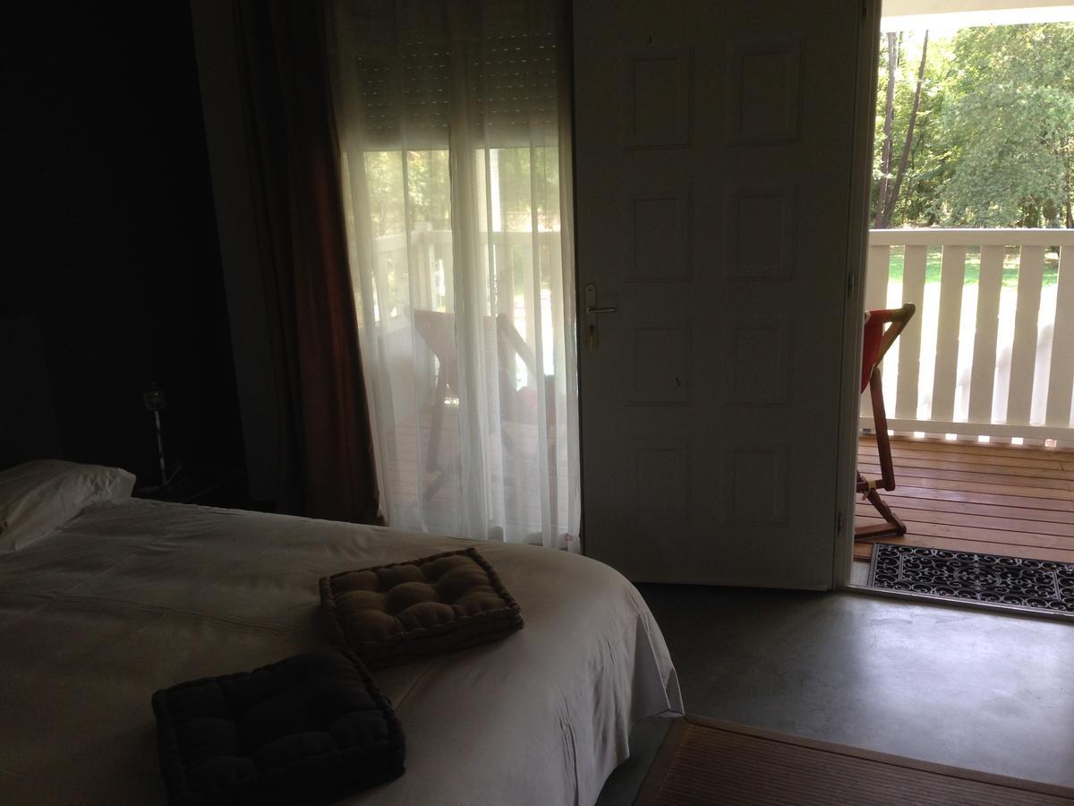 Moulis-en-Médoc Domaine De Giron B&B 외부 사진