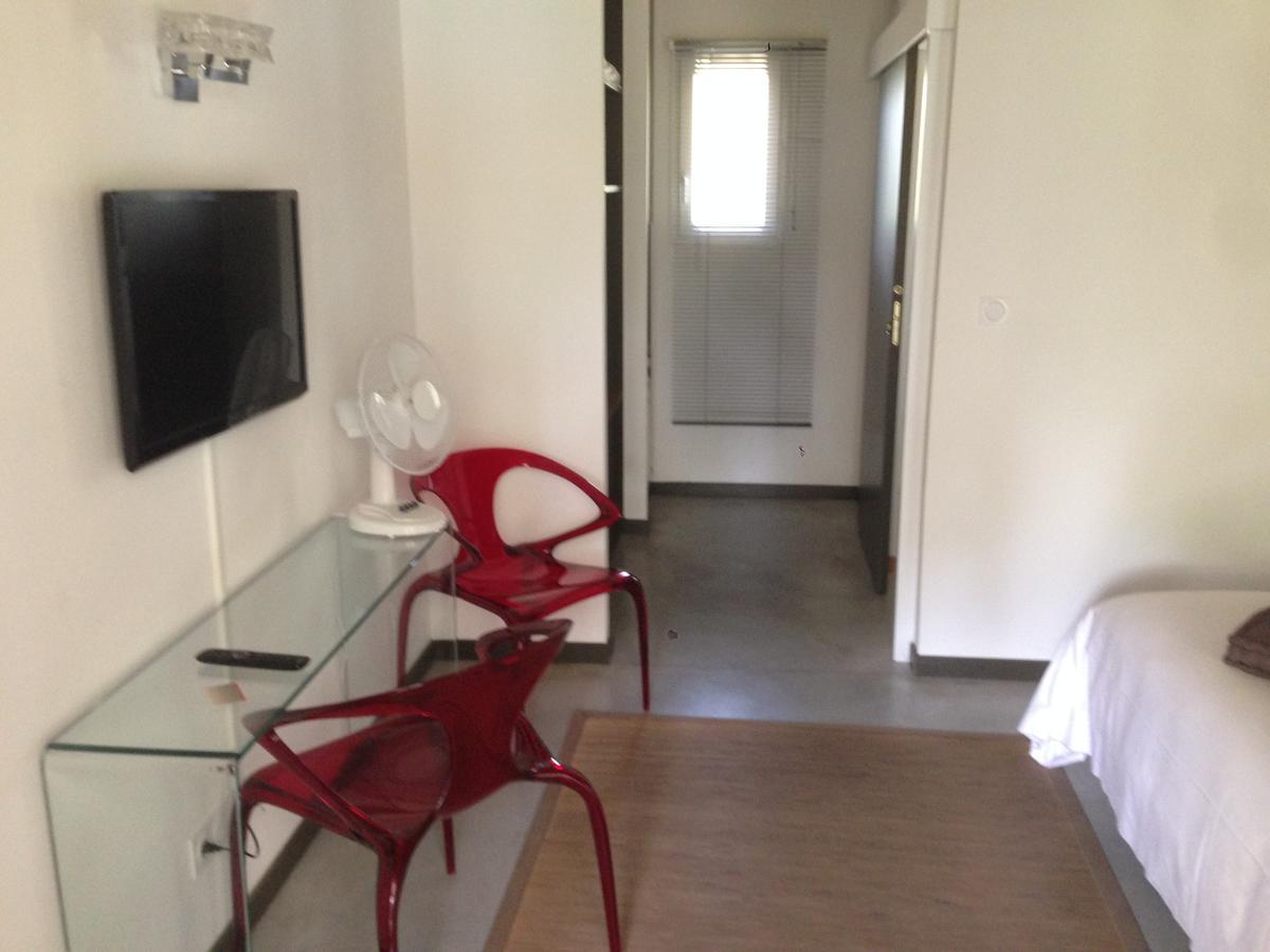 Moulis-en-Médoc Domaine De Giron B&B 외부 사진